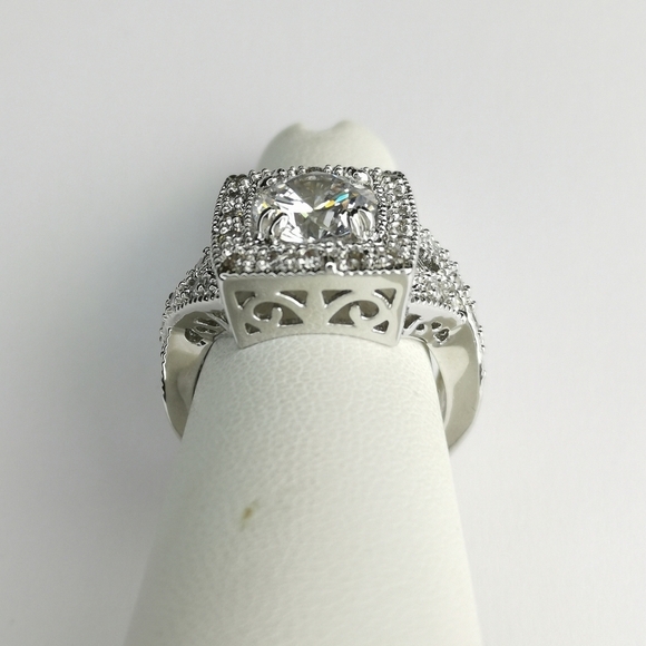 Vintage inspired 3ct CZ ring 14k white gold overlay size 6 🆕 - Picture 3 of 6